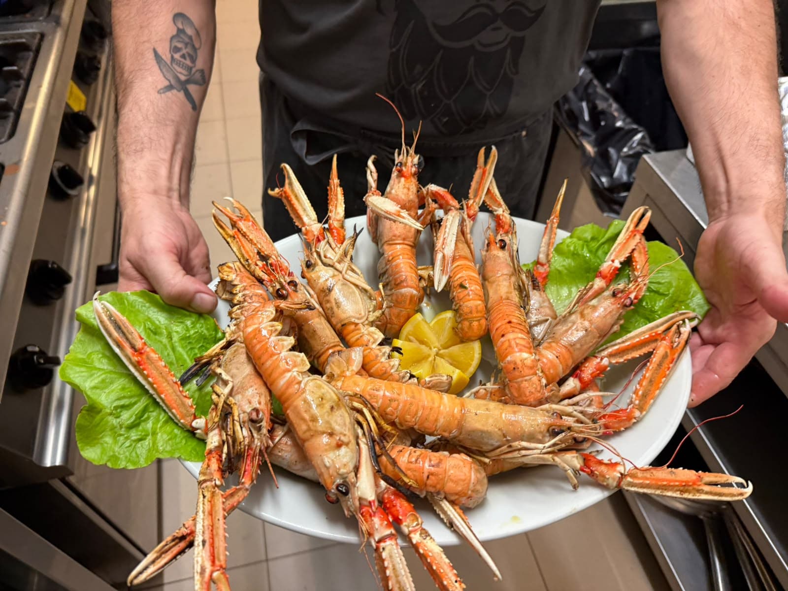 Il vassoio di scampi